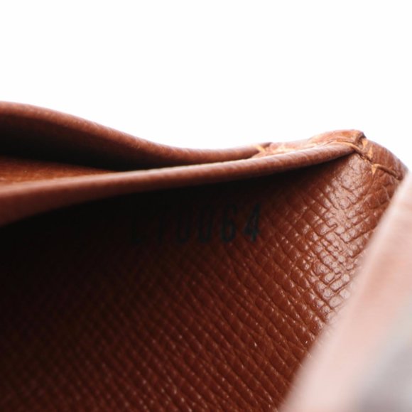 Louis Vuitton Wallet Front Flap - Picture 8 of 9